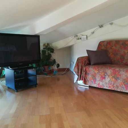 베로나 Mansarda Raggio Di Sole B&B 외부 사진